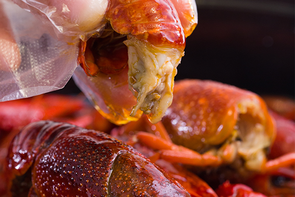 3款紅遍夜宵攤的小龍蝦做法，金宮小龍蝦調料讓你在家輕松做，呼朋喚友痛快吃！